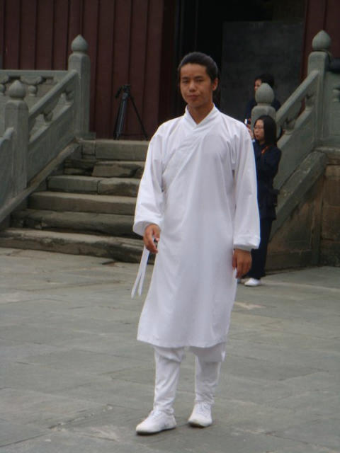 �˵����